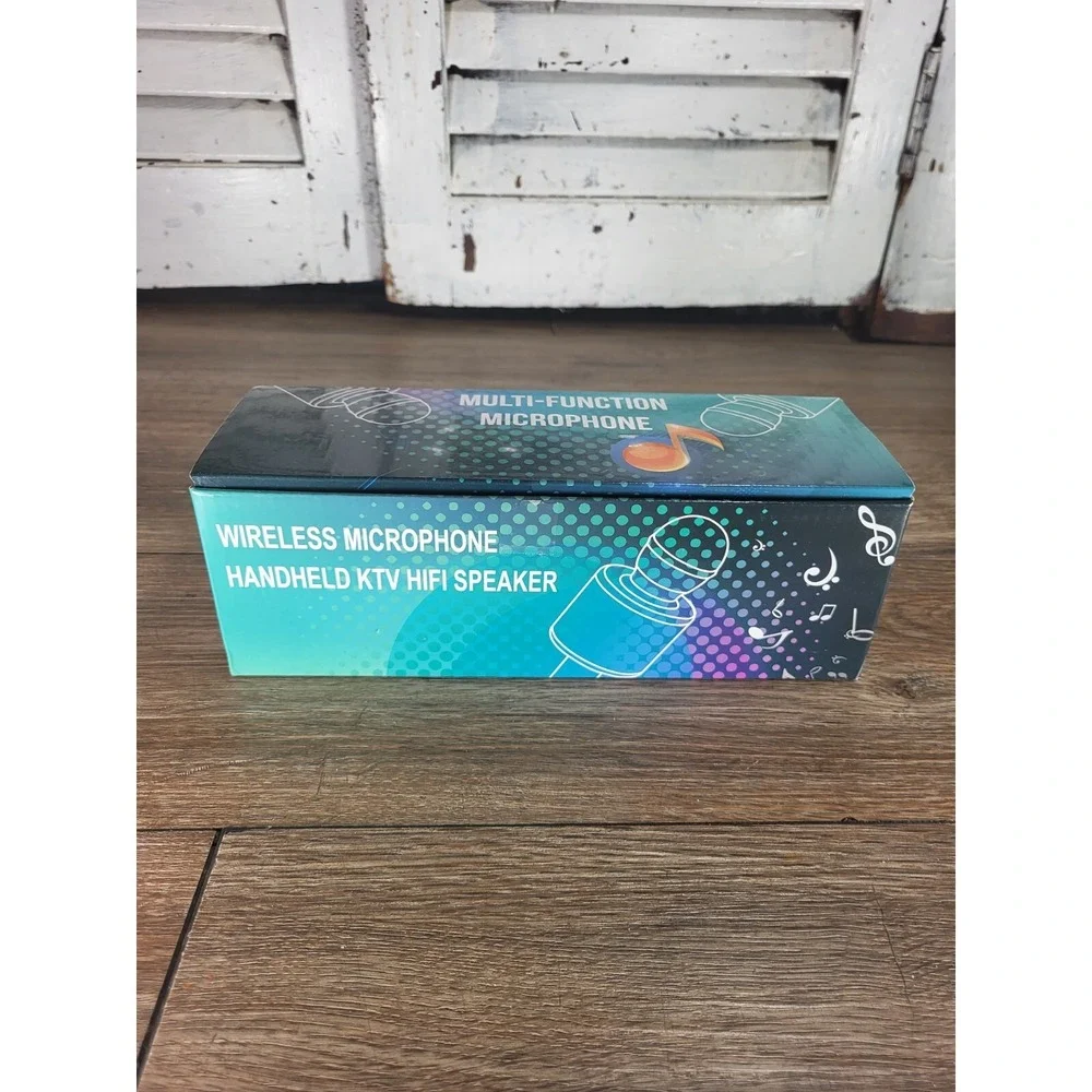 Tecboss‎ Karaoke Microphone model RoseGold